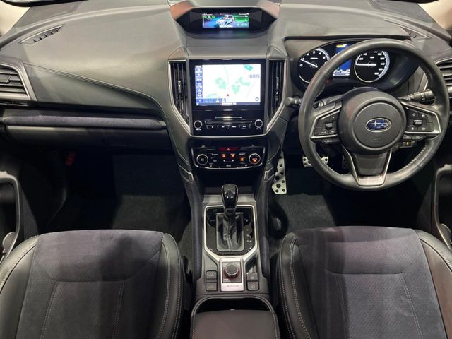 フォレスター1.8 スポーツ 4WD