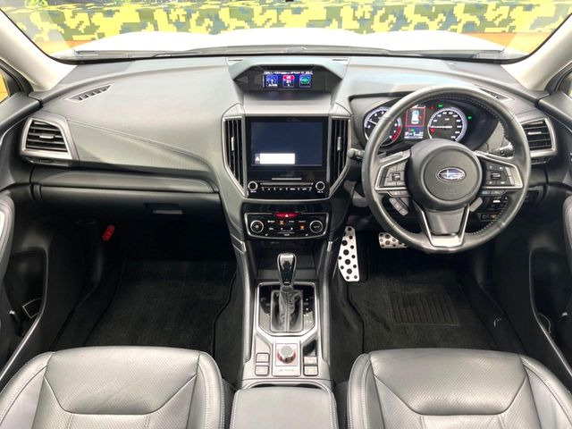 フォレスター2.0 アドバンス 4WD