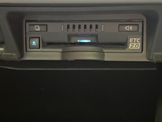 【ETC】高速道路の料金所をストレスなく通過!話題のスポットやサービスエリアに多い「スマートIC」利用時は必須のアイテムです。当店でセットアップを実施、ご納車当日からすぐにご利用いただけます!