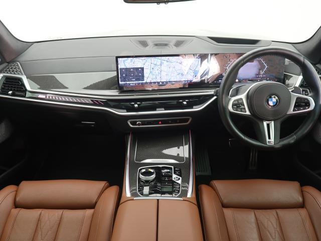 X7M60i xドライブ 4WD