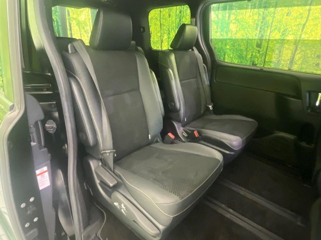 トヨタ ヴォクシー 2.0 ZS 煌III 296.1万円 令和3年(2021年) 宮城県