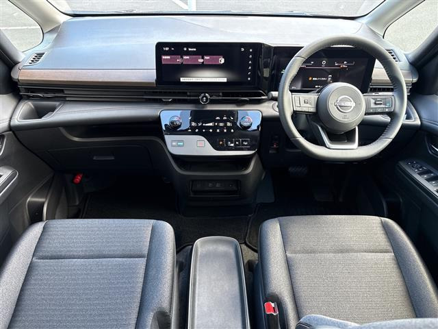 セレナ1.4 e-POWER ハイウェイスターV