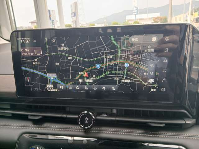 セレナ1.4 e-POWER ハイウェイスターV 90周年記念車