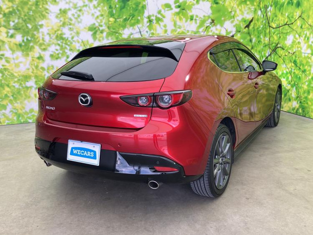 MAZDA3ファストバック2.0 20S バーガンディ セレクション