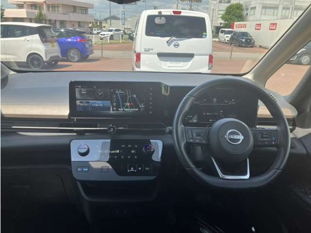 セレナ1.4 e-POWER ハイウェイスターV