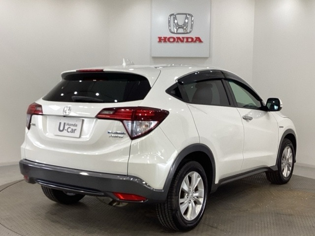 ヴェゼル1.5 ハイブリッド X 4WD