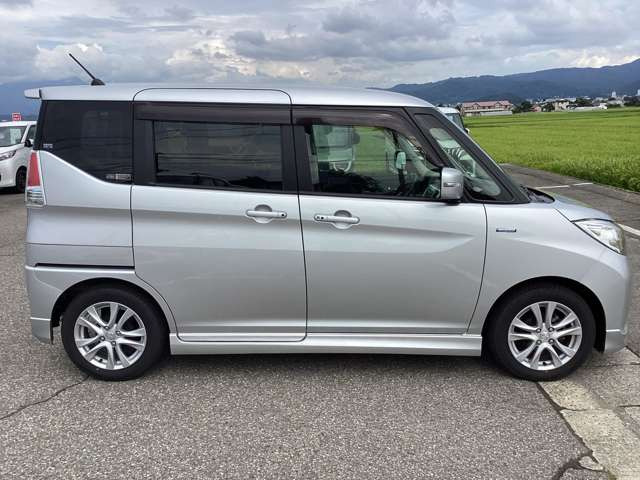 デリカD:21.2 ハイブリッド MZ 4WD