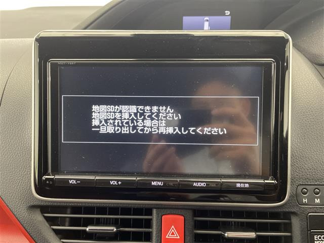 ヴォクシー2.0 ZS