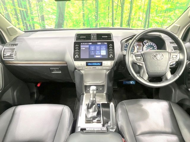 ランドクルーザープラド2.7 TX Lパッケージ マットブラック エディション 4WD