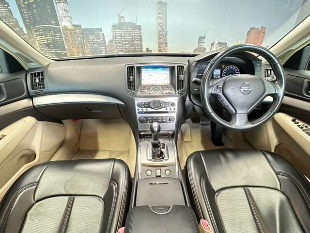 ���{�����s�ɃZ�_���ESUV�𒆐S�Ɂw���l�ł����i�x�œW�����Ă���ǎ����ÎԐ��X�ł��B���̗��C�����Ȃ��̎ԗ�����Ŏ�舵��!�B�֐��n��ōł������ȉ��i���ŗǎ��Ԃ����񋟂ł���悤�w�߂Ă���܂��B