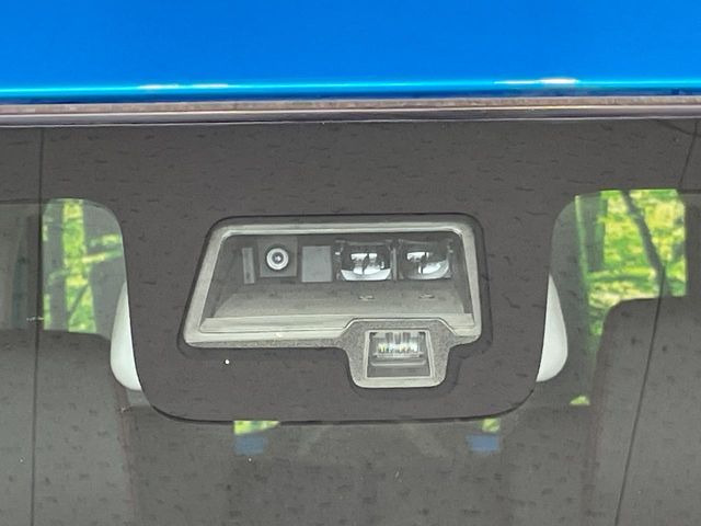 【スズキ セーフティサポート】走行中に前方の車両等を認識し、衝突しそうな時は警報とブレーキで衝突回避と被害軽減をアシスト。より安全にドライブをお楽しみいただけます。