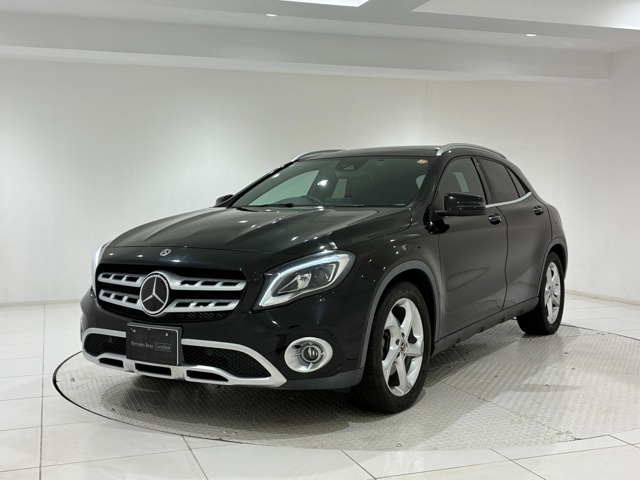 GLAクラスGLA220 4マチック 4WD