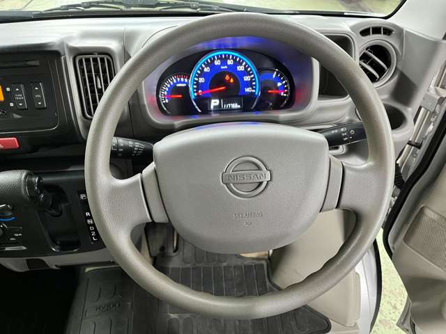 NV100クリッパーGXターボ ハイルーフ 4WD