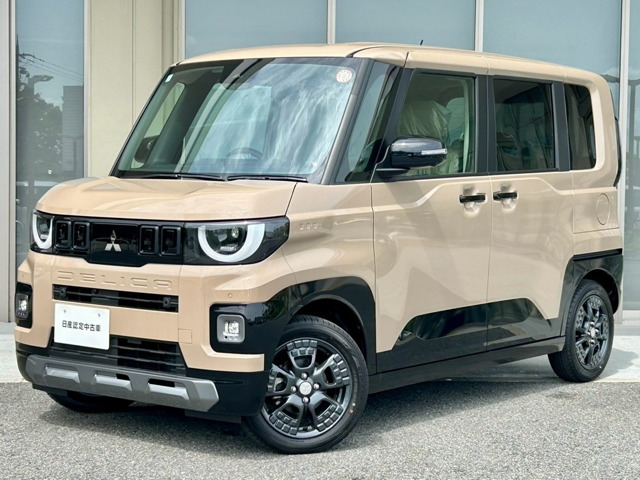 デリカミニT プレミアム デリマル パッケージ 4WD