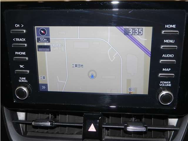 カローラツーリング1.8 ハイブリッド W×B E-Four 4WD