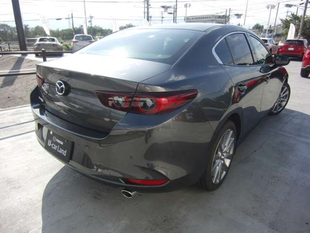 MAZDA3セダン2.0 20S ツーリング