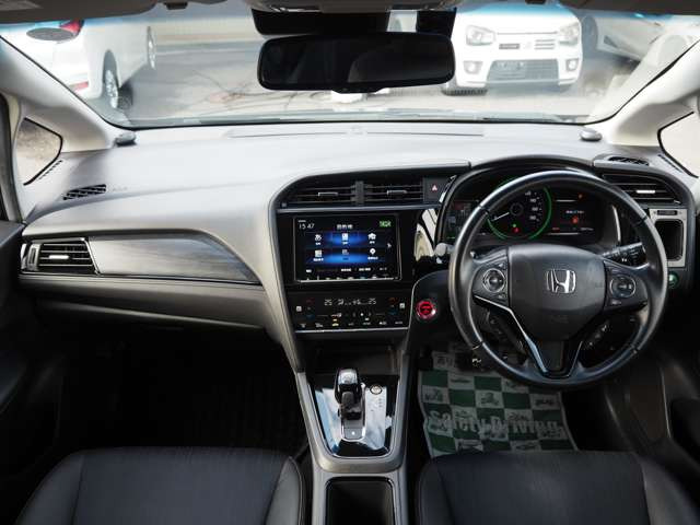シャトル1.5 ハイブリッド Z ホンダセンシング 4WD