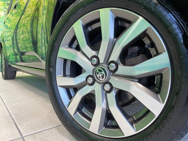 �y����15�C���`�A���~�z�C�[���z�O�ςɃ}�b�`���������A���~�z�C�[���𑕒����Ă���܂��B�e��ЊO�A���~�z�C�[����A�X�^�b�h���X�^�C�����戵�����Ă���܂��B���񂲑��k����������