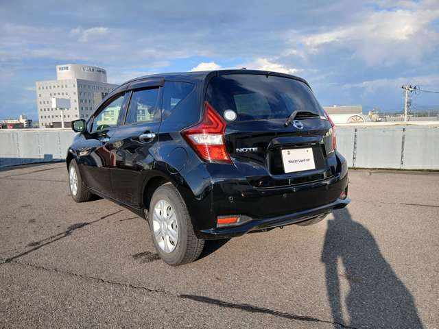 ノート1.2 X FOUR 4WD