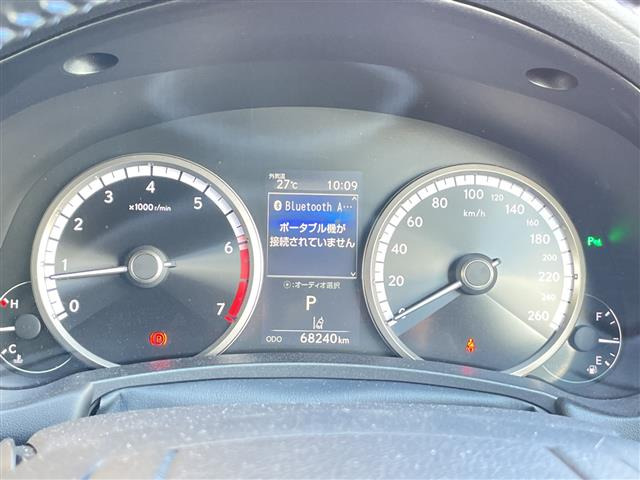 NX300 クール&amp;ブライト 4WD