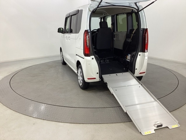 N-BOXスロープ 4WD