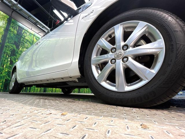 �y�����A���~�z�C�[���z�O�ςɃ}�b�`���������A���~�z�C�[���𑕒����Ă���܂��B�e��ЊO�A���~�z�C�[����A�X�^�b�h���X�^�C�����戵�����Ă���܂��B���񂲑��k����������