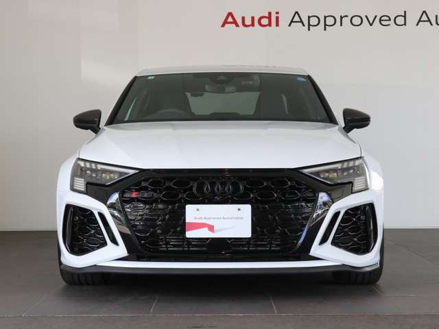 RS3セダン2.5 4WD