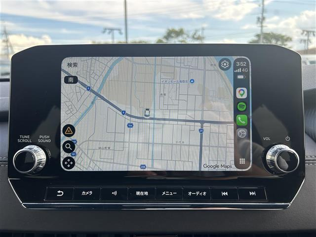 アウトランダーPHEV 2.4 ブラック エディション 4WD