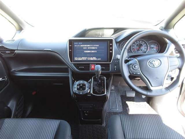 ヴォクシー2.0 ZS