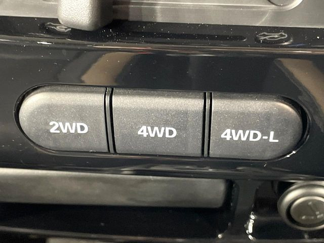 4WD�̂��Ԃł��̂ŁA�ᓹ�ł����S�ł���~��n�n��ɂ��Z�܂��̕��ȊO�ɂ��A�E�B���^�[�X�|�[�c����̕���~��n��֋A�Ȃ����@�������ɂ���������!