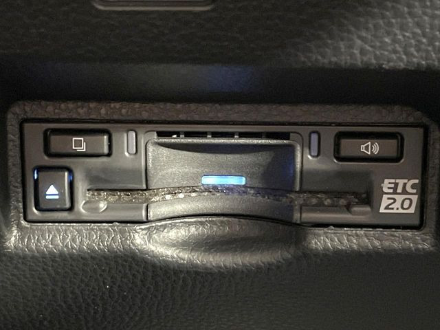 【ETC】高速道路の料金所をストレスなく通過!話題のスポットやサービスエリアに多い「スマートIC」利用時は必須のアイテムです。当店でセットアップを実施、ご納車当日からすぐにご利用いただけます!