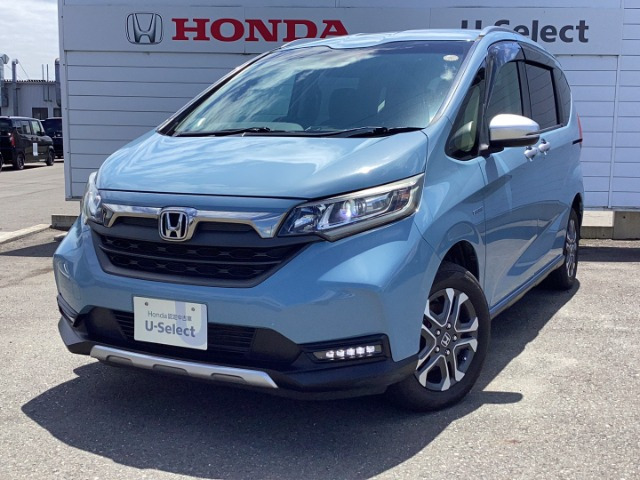フリード1.5 ハイブリッド クロスター ホンダセンシング 4WD