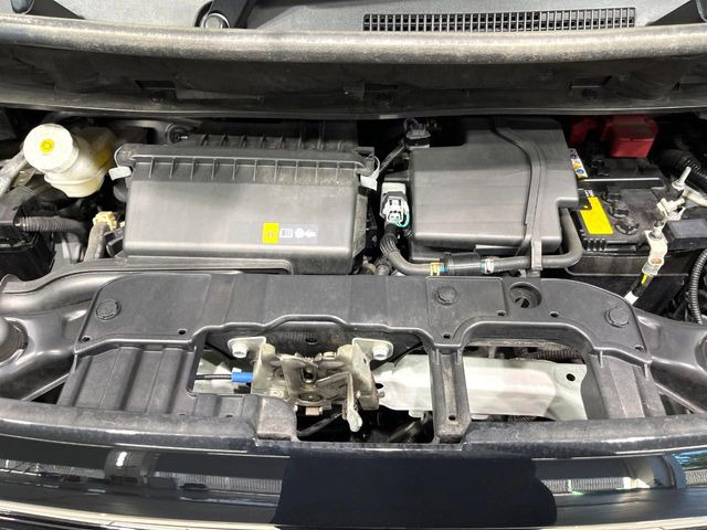 親切・丁寧な専門メカニックスタッフが応対!・車検・点検整備・事故等の修理などアフターサービスも安心。お車のカスタマイズもネクステージのサービススタッフまでご相談ください!