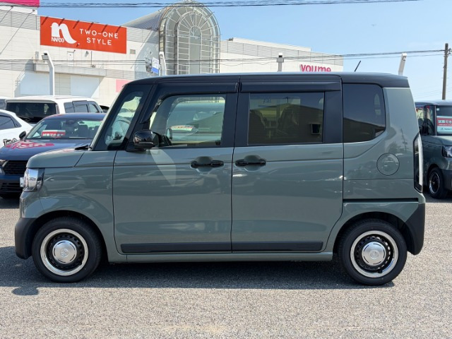 N-BOXジョイ ターボ 2トーン