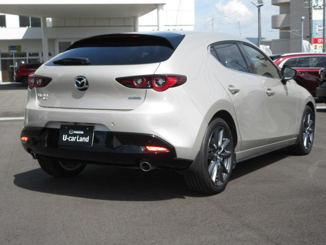 MAZDA3ファストバック1.8 XD プロアクティブ ツーリング セレクション  4WD