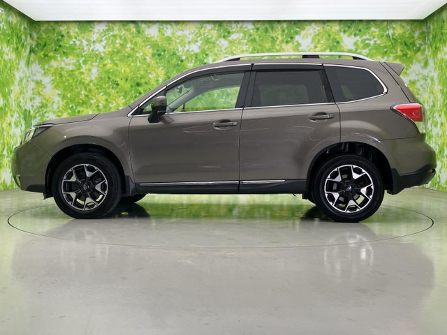 フォレスター2.0 XT アイサイト ブラウンレザーセレクション 4WD
