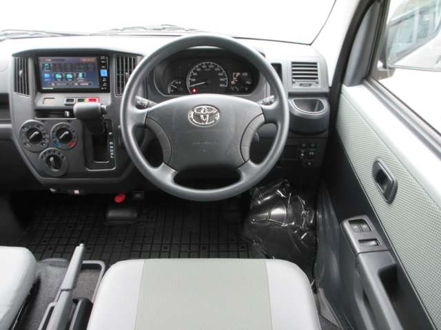 �y�L�x�ȑI�����z�I���b�N�XU-CAR�Ȃ��]�̂��x�������@�Œ��ÎԑI�т��\�ł��B���[���ł̍w���͂������̂��ƁA���X���z�ŏ��钆�Ã��[�X����舵���Ă���܂��B