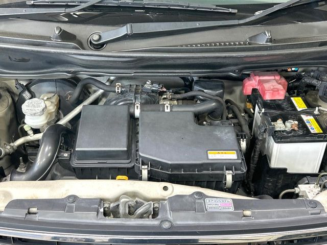 親切・丁寧な専門メカニックスタッフが応対!・車検・点検整備・事故等の修理などアフターサービスも安心。お車のカスタマイズもネクステージのサービススタッフまでご相談ください!