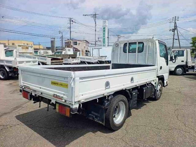 エルフ