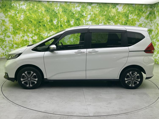 フリード1.5 クロスター ホンダセンシング 4WD