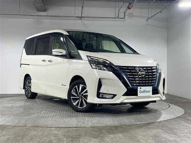 セレナ1.2 e-POWER ハイウェイスターV
