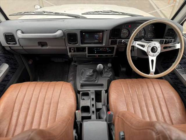 ランドクルーザープラド3.0 SXワイド ディーゼル 4WD