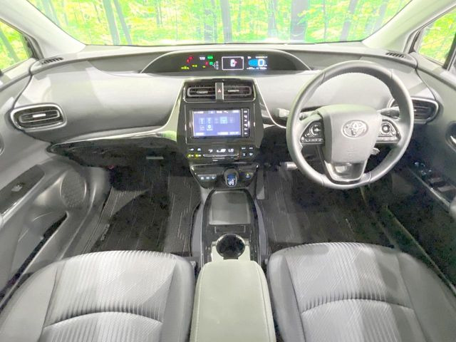 プリウス1.8 A