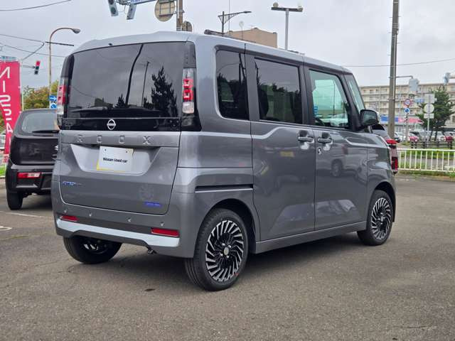 ルークスAUTECHライン ターボ プロパイロット エディション 4WD