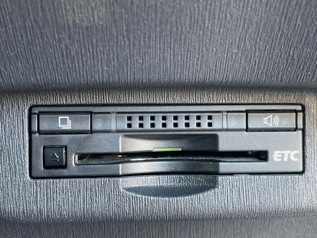 【ETC】高速道路の料金所をストレスなく通過!話題のスポットやサービスエリアに多い「スマートIC」利用時は必須のアイテムです。当店でセットアップを実施、ご納車当日からすぐにご利用いただけます!