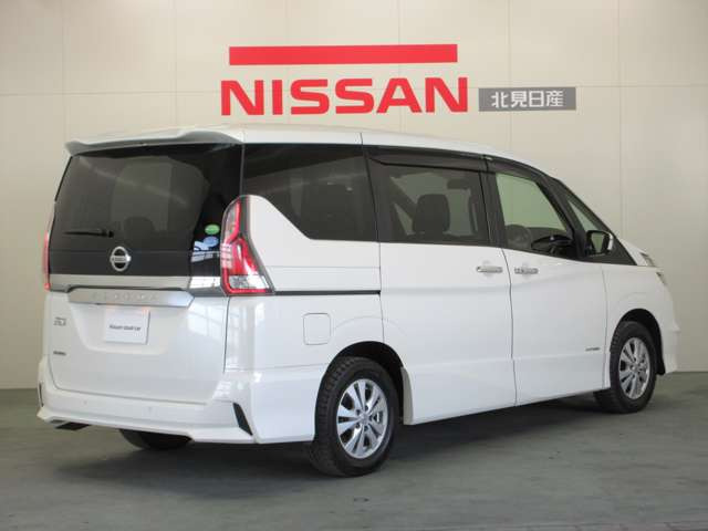 セレナ2.0 ハイウェイスター VセレクションII 4WD