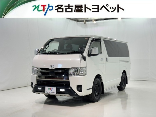 ハイエースバン