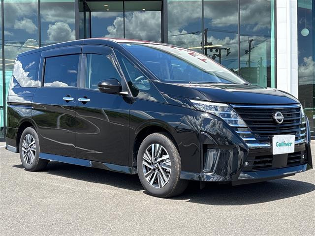 セレナ1.4 e-POWER ハイウェイスターV