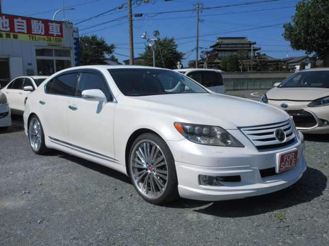 LS600hL バージョンUZ 4WD