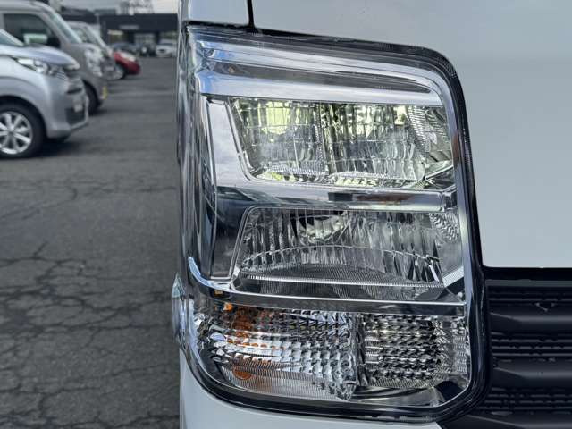 NV100クリッパーDX ハイルーフ 5AGS車 4WD